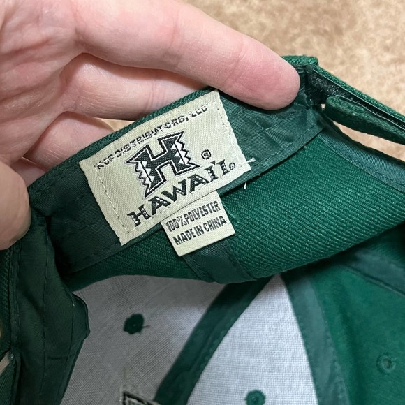 University‎ of Hawaii Adjustable Hate - Picture 3 of 4